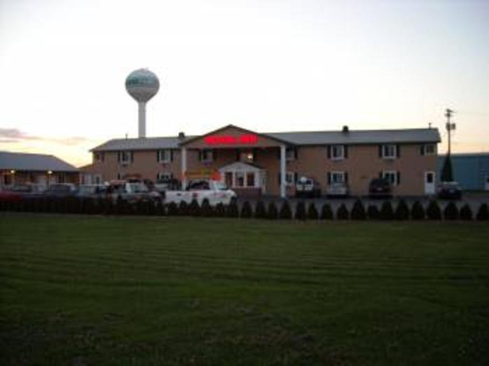 Royal Inn Motel Watertown Exterior foto